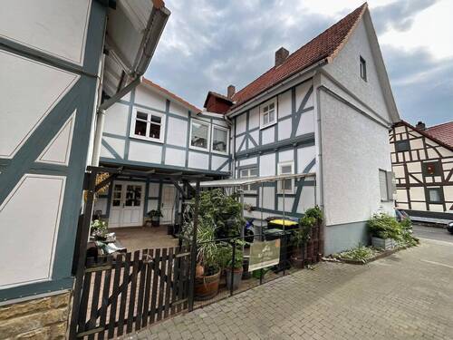 Außenansicht - 9 Zimmer Einfamilienhaus in Meißner