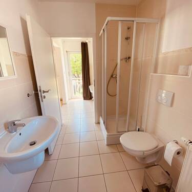 Dusche / WC im OG - 