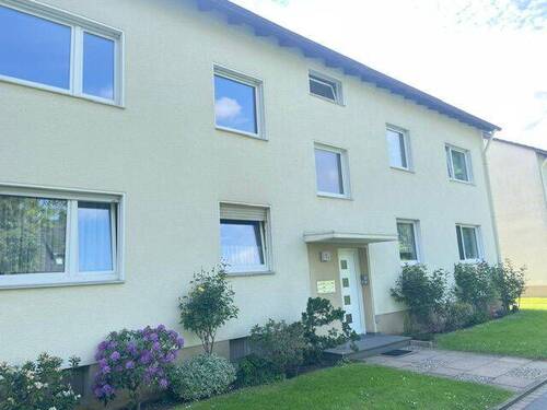 Hausansicht - 3 Zimmer Etagenwohnung zum Kaufen in Bielefeld