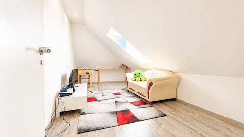 Zimmer 3 - 