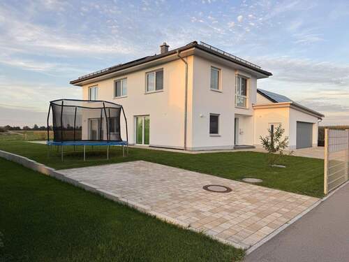 Bild 3 - 6 Zimmer Einfamilienhaus in Laupheim