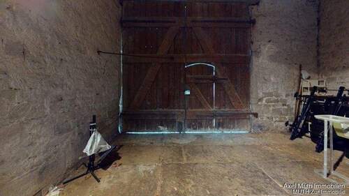 Scheune / Durchfahrt - 