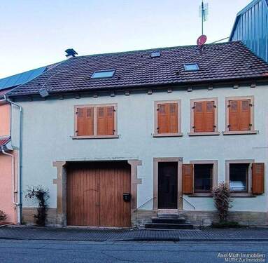 Ansicht - 7 Zimmer Einfamilienhaus zum Kaufen in Eppingen / Mühlbach