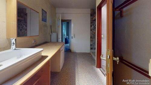 Badezimmer mit Sauna - 