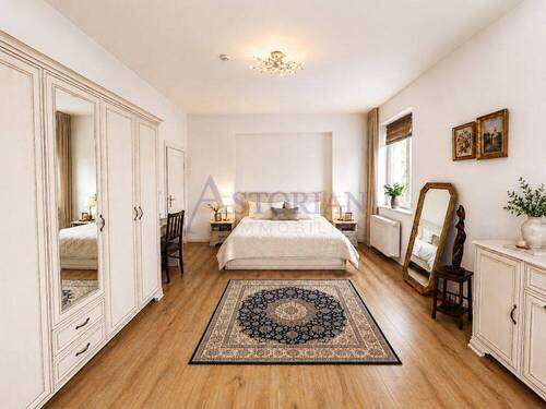 Schlafzimmer erkerzimmer - 4 Zimmer Etagenwohnung zum Kaufen in Berlin