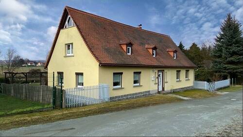 Straßenansicht - 7 Zimmer Einfamilienhaus zum Kaufen in Ebersbach-Neugersdorf