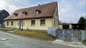 Einfahrt - Einfamilienhaus mit 163,00 m² in Ebersbach-Neugersdorf zum Kaufen