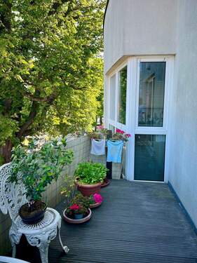 Balkon - 2 Zimmer Etagenwohnung in Berlin