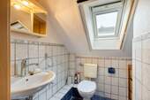 WC WE mitte OG - 