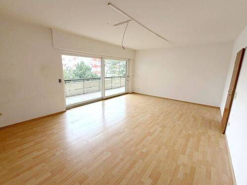 Wohn-/Esszimmer - 4 Zimmer Etagenwohnung in Mönchengladbach