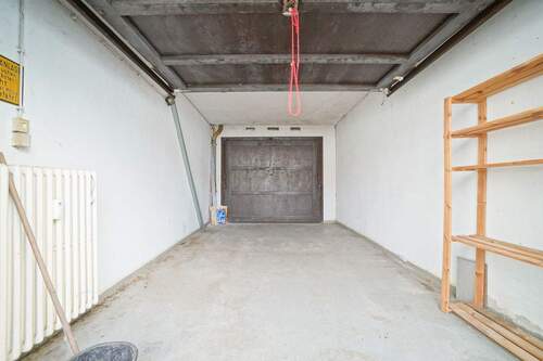 Garage - 