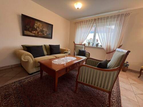 Bild 3 - 5 Zimmer Einfamilienhaus in Kirchham