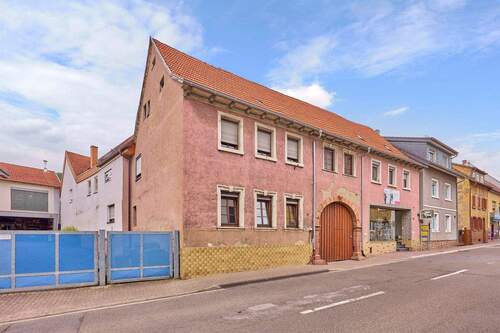 Hausansicht 3 - 4 Zimmer Einfamilienhaus in Nußloch