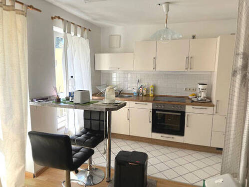 Küche - Mit Südbalkon & Einbauküche! - Tolle 1-Zimmer-Eigentumswohnung in Leubnitz-Neuostra!