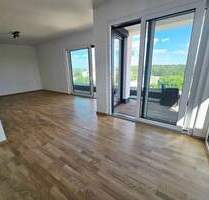 -- Penthouse -- Tolle 2 Zimmer Wohnung im Nürnberger Westen --
