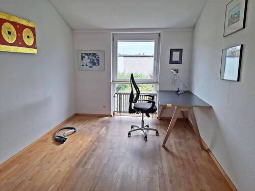 Zimmer 2, OG - 