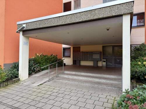 Eingang - 3 Zimmer Etagenwohnung zum Kaufen in Dietzenbach