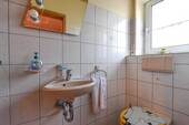 Gäste WC mit Fenster - 
