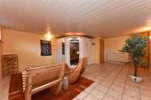 Wellnessbereich mit Sauna - 