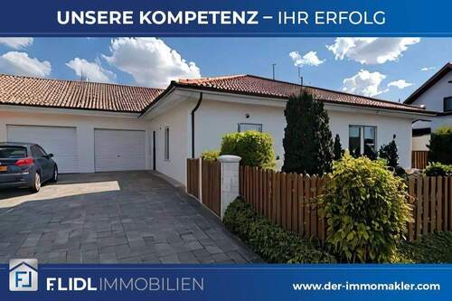 Bild 1 - gepflegter Bungalow mit Terrasse u. Garten