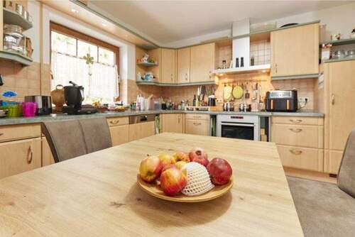 Realis_schwarzenberg_90-6946a4 - 