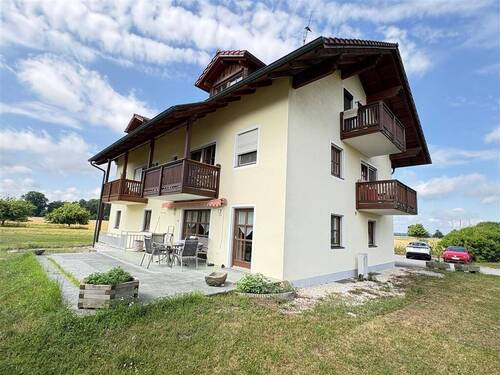 Ansicht - 1 Zimmer Mehrfamilienhaus, Wohnhaus zum Kaufen in Bad Füssing