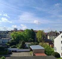 ** Ausschließlich für den 1-2 Personenhaushalt ab 45 Jahre! Helle 3 Zimmerwohnung mit Balkon in fußläufiger Entfernung zur Bonner Innenstadt**