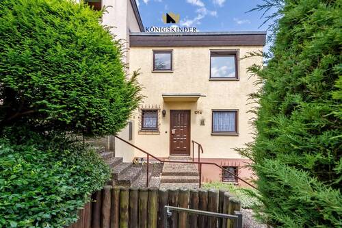 Ansicht - Reihenmittelhaus mit 100,00 m² in Stuttgart zum Kaufen