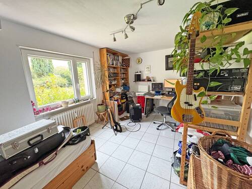 Büro Untergeschoss - 