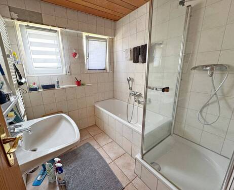 Badezimmer Erdgeschoss - 