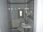 extra WC.JPG - 