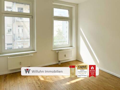 Helles Zimmer - Bezugsfrei: Perfekt für Paare oder eine WG l Außenstellplatz l Tageslichtbad