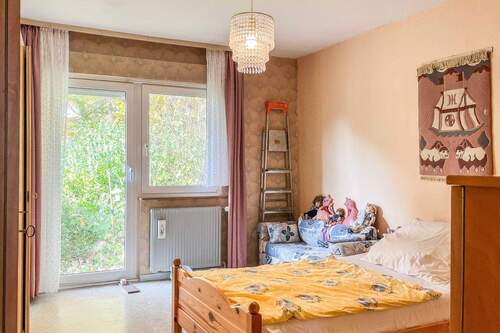 Schlafzimmer EG (2) - 