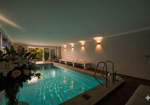 Visualisierung Swimmingpool - 8 Zimmer Mehrfamilienhaus, Wohnhaus zum Kaufen in Markt Indersdorf