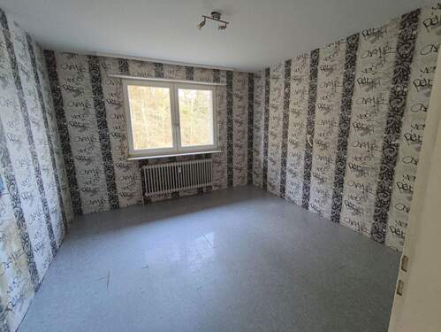 Kinderzimmer - Etagenwohnung mit 100,00 m&sup2; in Fischbach zum Kaufen