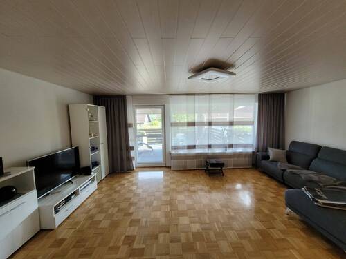 Wohnzimmer.jpg - 5 Zimmer Doppelhaushälfte zum Kaufen in Heidenheim an der Brenz