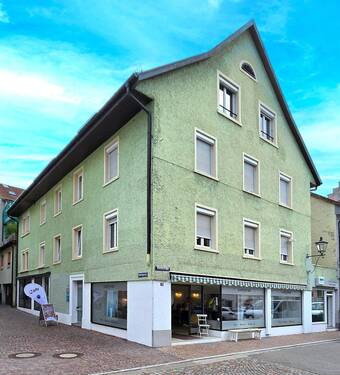 Bild 1 - Mehrfamilienhaus, Wohnhaus zum Kaufen in Waldshut-Tiengen