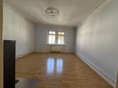 1. OG Zimmer 4 mit Kaminofen - 