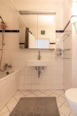 Wannenbad (innenliegend) - 