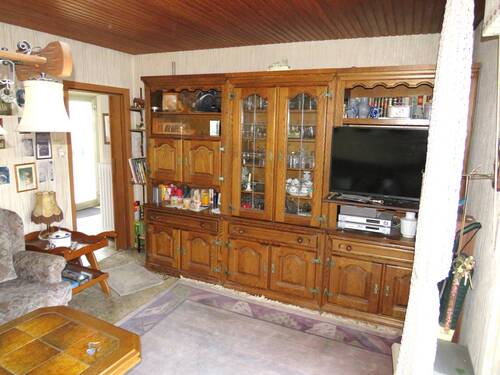 Wohnzimmer.JPG - Mehrfamilienhaus, Wohnhaus mit 70,00 m² in Langenfeld (Rheinland) zum Kaufen