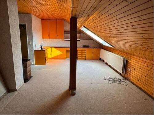Raum im Dachgeschoss - 