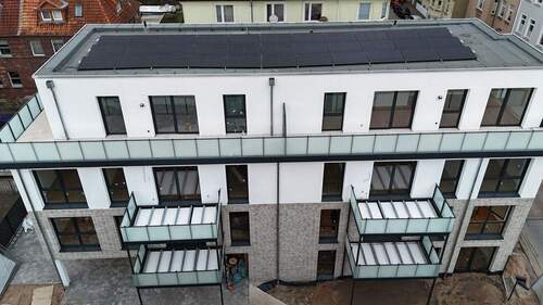 Luftaufnahme - Ihr neues IMMOBILIEN QUARTIER: Barrierefreie & energieeffiziente KfW-40-Wohnung mit Förderung!