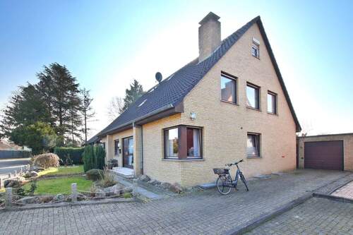 Straßenansicht - 6 Zimmer Einfamilienhaus zum Kaufen in Laer