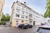 Gepflegtes Mehrfamilienhaus in zentraler Lage von Bad Cannstatt - 