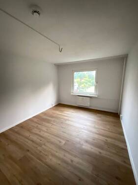 Schlafzimmer - 2 Zimmer Etagenwohnung zur Miete in Kiel