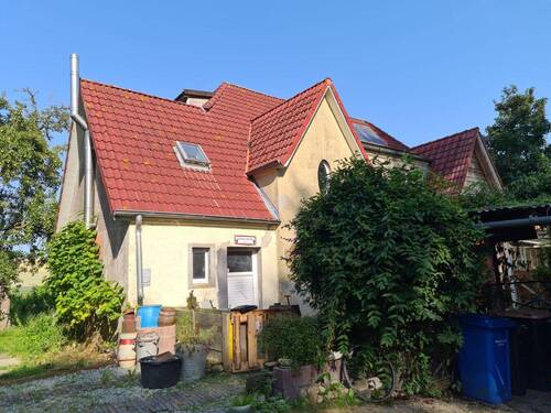 Vorderansicht - 8 Zimmer Mehrfamilienhaus, Wohnhaus in Varel