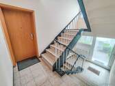 Treppenhaus - 5 Zimmer Etagenwohnung zum Kaufen in Hameln / Hastenbeck
