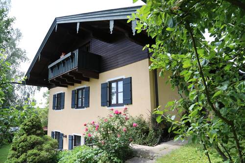 Hausansicht - Einfamilienhaus mit 290,00 m&sup2; in Seeon-Seebruck zum Kaufen