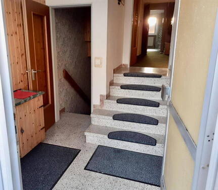 Bild 2 - 5 Zimmer Einfamilienhaus zum Kaufen in Nürnberg