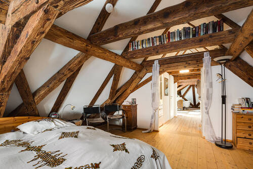 Schlafzimmer Blick zum Flur - 
